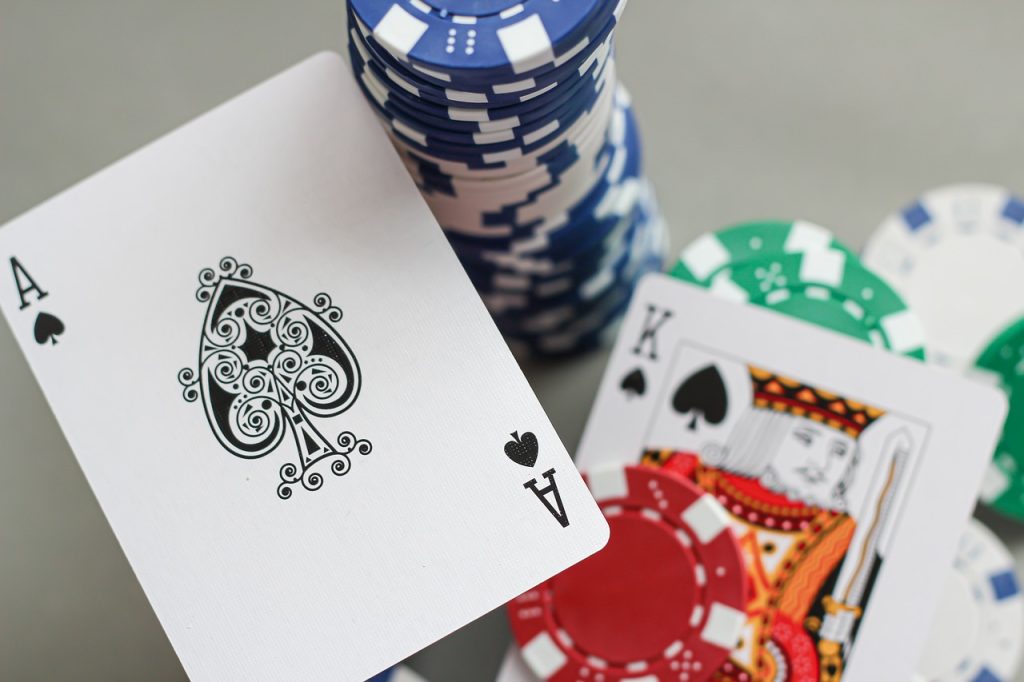 Tips dan Trik Sederhana Menang Judi Blackjack Online